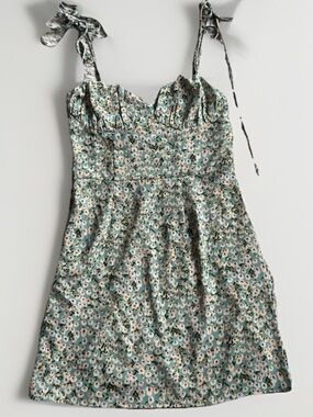SHEIN Green Floral Tie-Shoulder Mini Sundress size XS